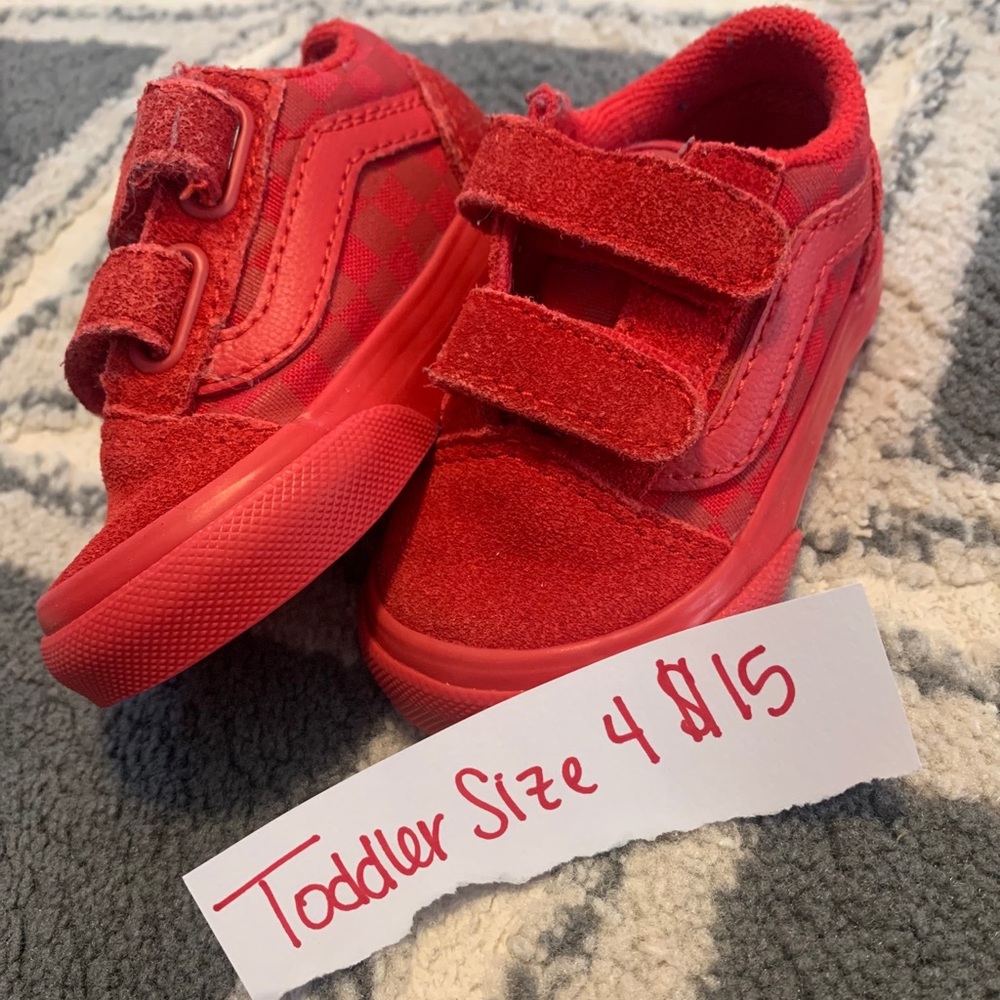Red toddler vans
